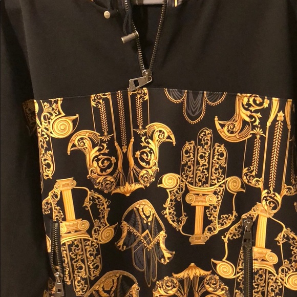 Versace Collection - Picture 4 of 4